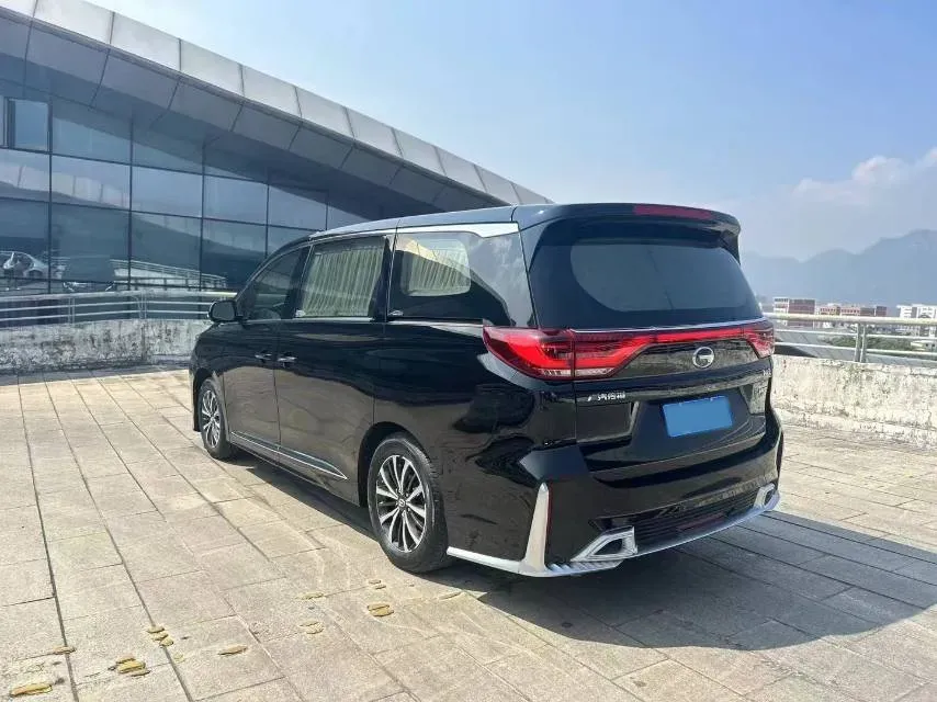 2021 GAC Trumpchi M8 2.0T 252HP L4 8AT,autocango,china used car exporter,china ev exporter,chinese used car exporter,chinese used ev exporter