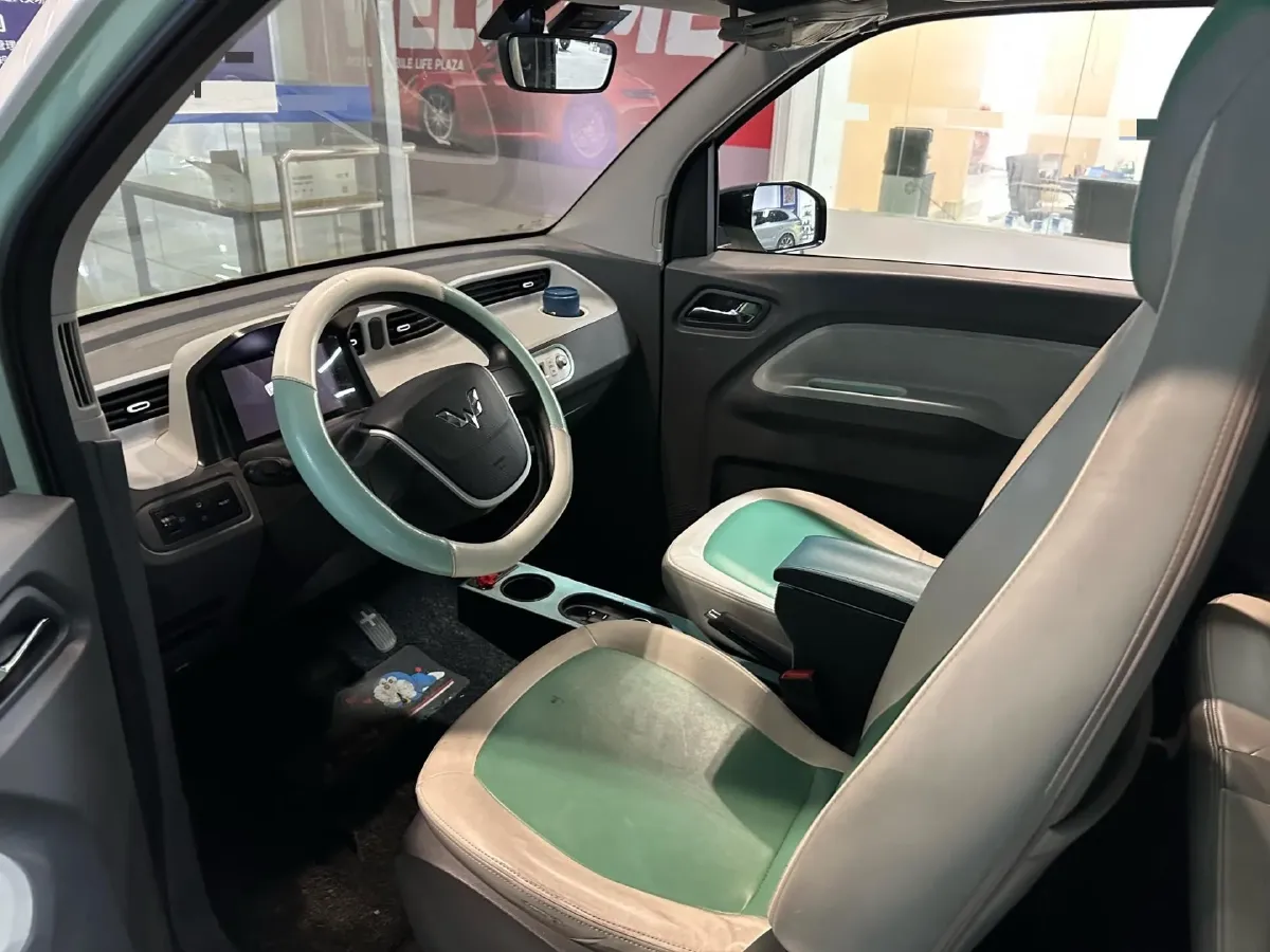 2021 WuLing HongGuang MINI EV BEV 13.9KWH,autocango,china used car exporter,china ev exporter,chinese used car exporter,chinese used ev exporter