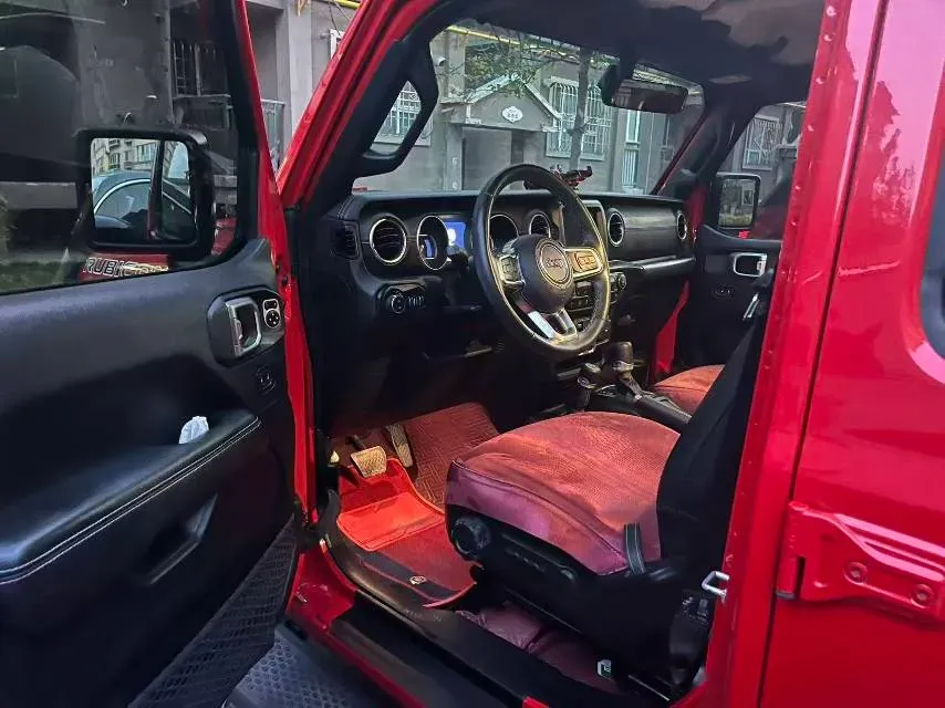 2019 Jeep Wrangler 2.0T 266HP L4 8AT,autocango,china used car exporter,china ev exporter,chinese used car exporter,chinese used ev exporter