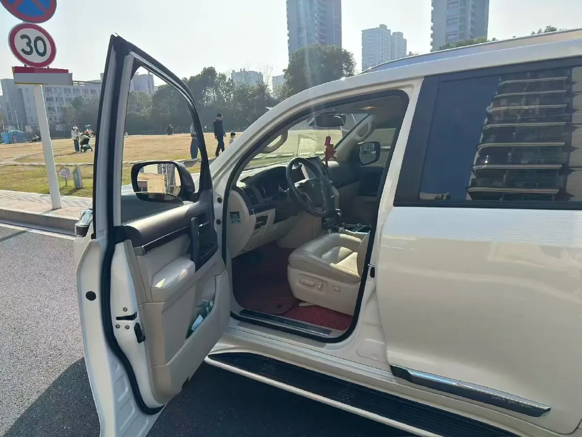 2019 Chevrolet Trax 1.0T 125HP L3 6AT,autocango,china used car exporter,china ev exporter,chinese used car exporter,chinese used ev exporter