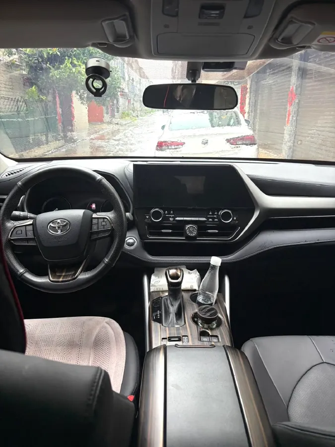 2023 Toyota Highlander 2.5L 189HP L4 E-CVT Hybrid,autocango,china used car exporter,china ev exporter,chinese used car exporter,chinese used ev exporter