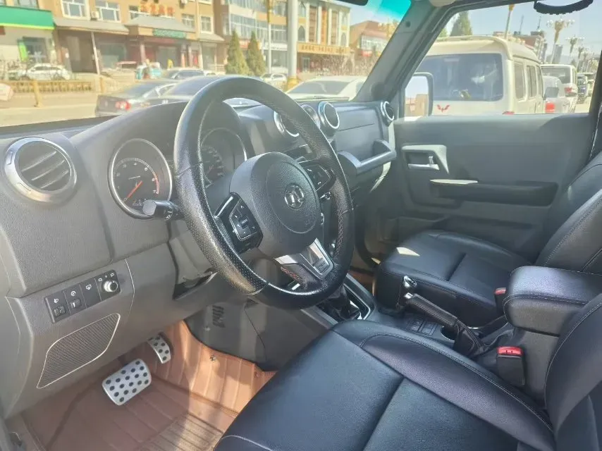 2017 Beijing BJ40 2.3T 250HP L4 6AT,autocango,china used car exporter,china ev exporter,chinese used car exporter,chinese used ev exporter