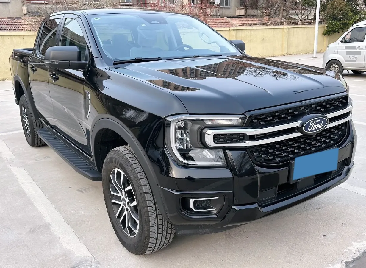 2025 Ford Ranger 2.3T 258HP L4 8AT,autocango,china used car exporter,china ev exporter,chinese used car exporter,chinese used ev exporter