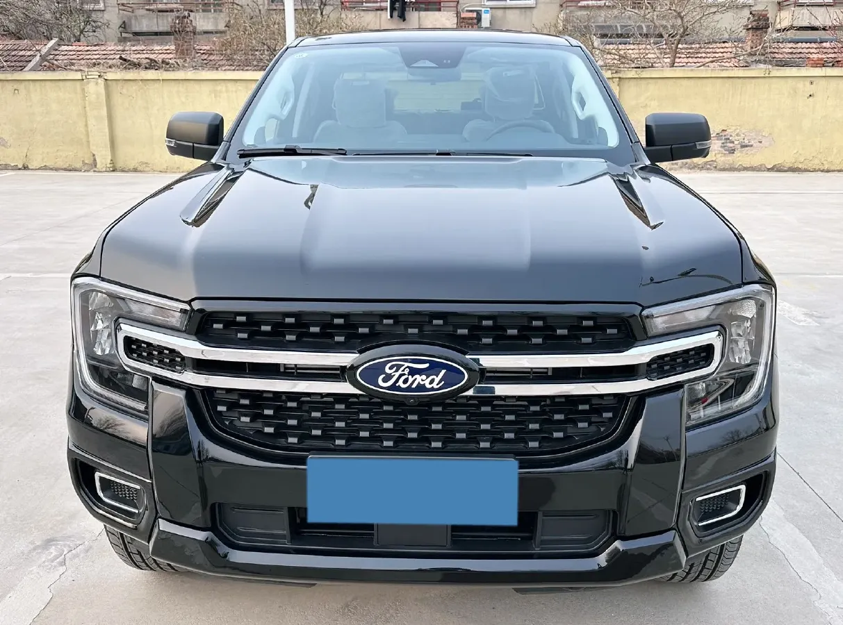 2025 Ford Ranger 2.3T 258HP L4 8AT,autocango,china used car exporter,china ev exporter,chinese used car exporter,chinese used ev exporter