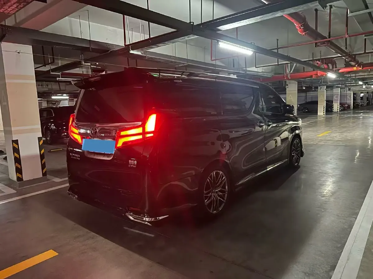 2021 Toyota Alphard 2.5L 117HP L4 E-CVT Hybrid,autocango,china used car exporter,china ev exporter,chinese used car exporter,chinese used ev exporter