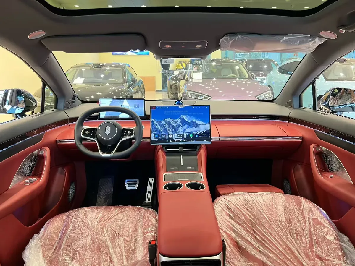 2026 Luxeed R7 REEV 156HP REEV,autocango,china used car exporter,china ev exporter,chinese used car exporter,chinese used ev exporter