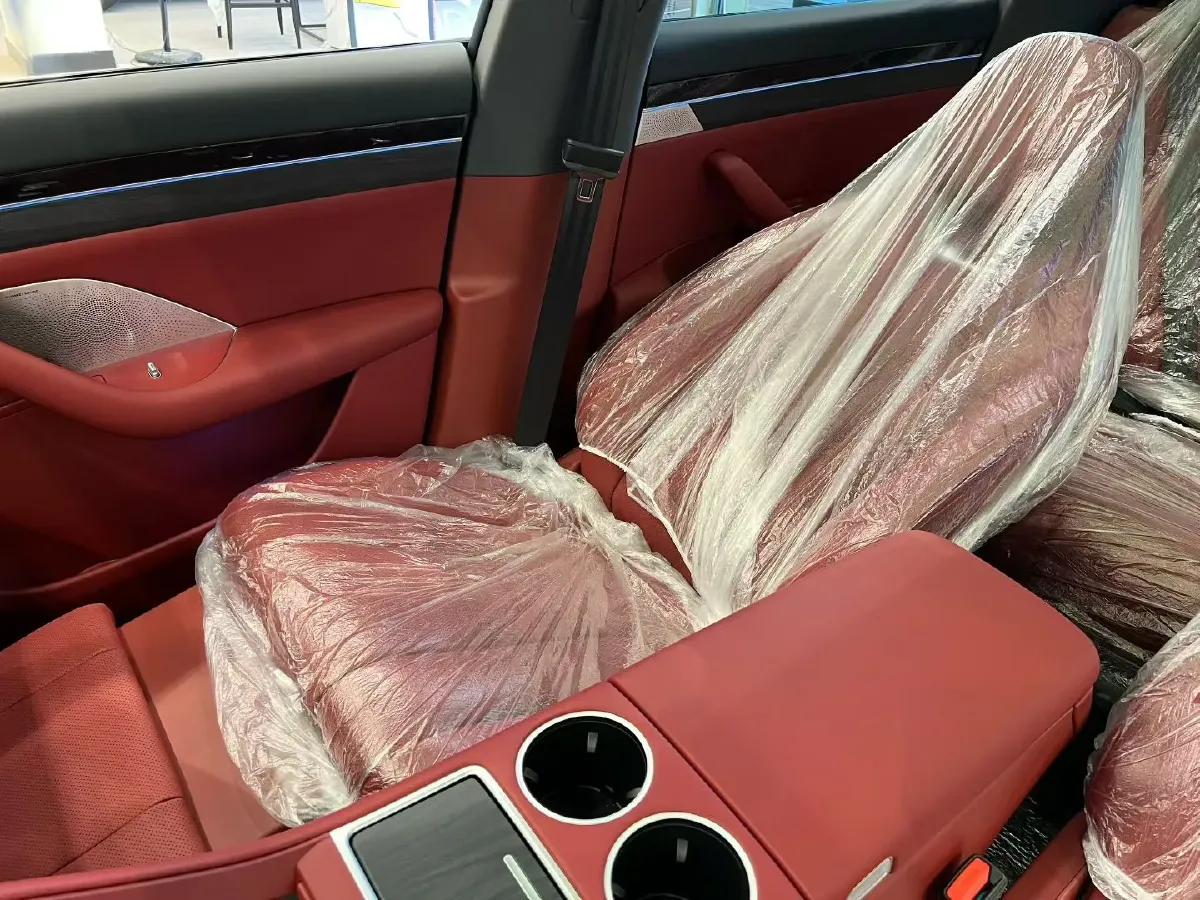 2026 Luxeed R7 REEV 156HP REEV,autocango,china used car exporter,china ev exporter,chinese used car exporter,chinese used ev exporter