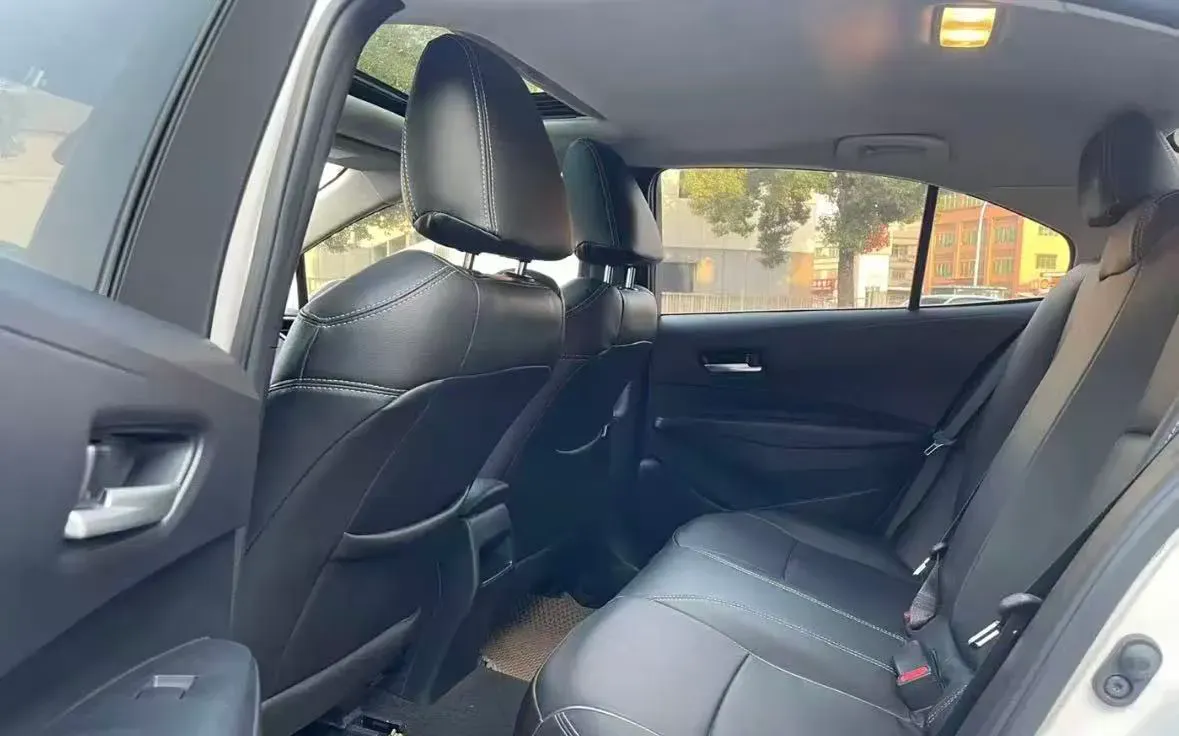 2021 Toyota Corolla 1.2T 116HP L4 CVT,autocango,china used car exporter,china ev exporter,chinese used car exporter,chinese used ev exporter