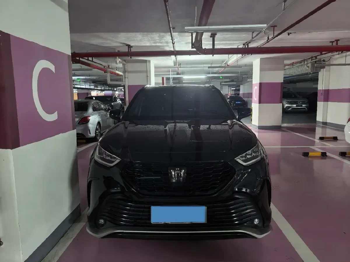 2022 Toyota Crown Kluger 2.0T 248HP L4 8AT,autocango,china used car exporter,china ev exporter,chinese used car exporter,chinese used ev exporter