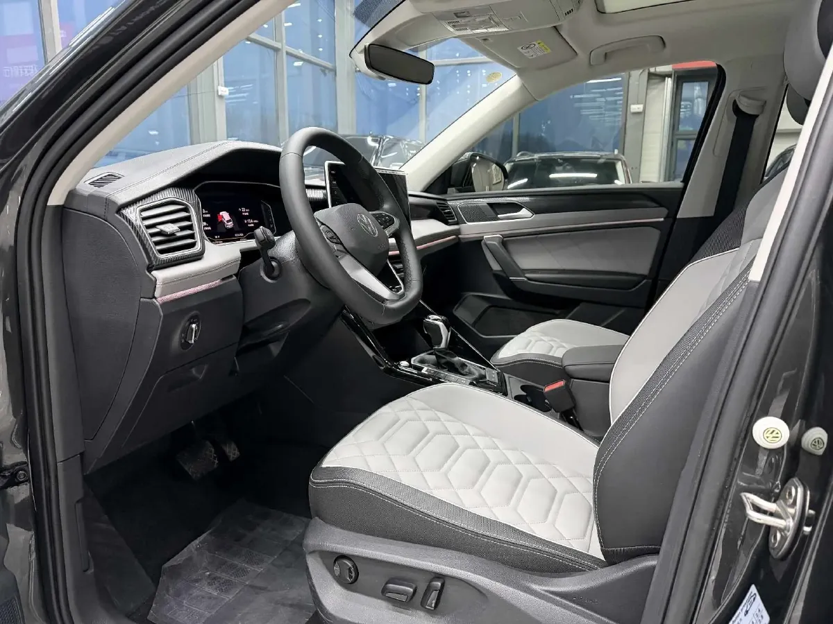 2023 Volkswagen Tayron 1.4T 150HP L4 7DCT,autocango,china used car exporter,china ev exporter,chinese used car exporter,chinese used ev exporter