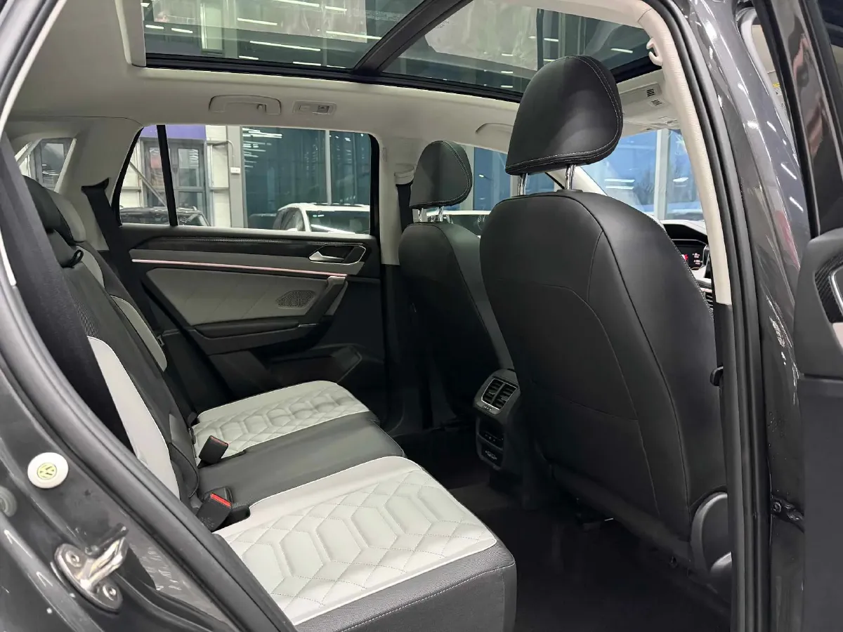 2023 Volkswagen Tayron 1.4T 150HP L4 7DCT,autocango,china used car exporter,china ev exporter,chinese used car exporter,chinese used ev exporter