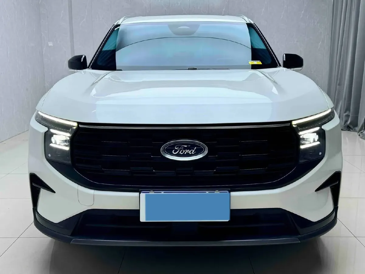 2023 Ford Edge 2.0T 252HP L4 8AT,autocango,china used car exporter,china ev exporter,chinese used car exporter,chinese used ev exporter