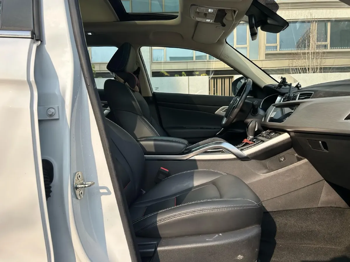 2018 Geely Azkarra 1.8T 184HP L4 6AT,autocango,china used car exporter,china ev exporter,chinese used car exporter,chinese used ev exporter