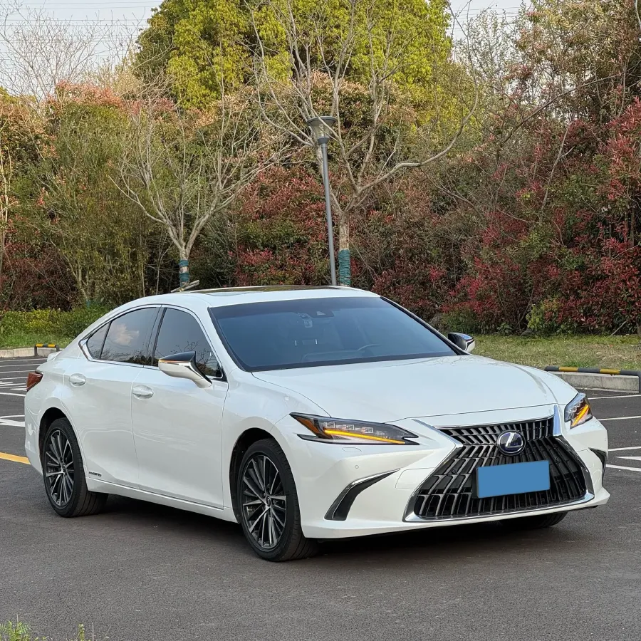 2021 Lexus ES 2.5L 178HP L4 E-CVT Hybrid,autocango,china used car exporter,china ev exporter,chinese used car exporter,chinese used ev exporter