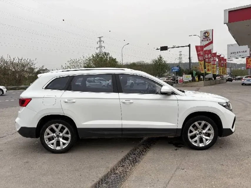 2023 Jetta VS7 1.4T 150HP L4 6AT,autocango,china used car exporter,china ev exporter,chinese used car exporter,chinese used ev exporter