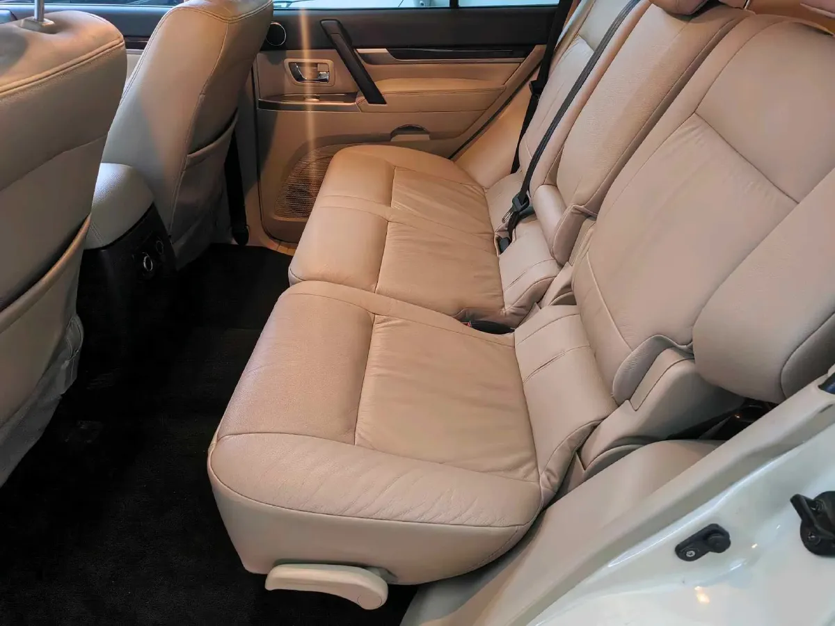 2017 Land Rover Range Rover Evoque 2.0T 241HP L4 9AT,autocango,china used car exporter,china ev exporter,chinese used car exporter,chinese used ev exporter