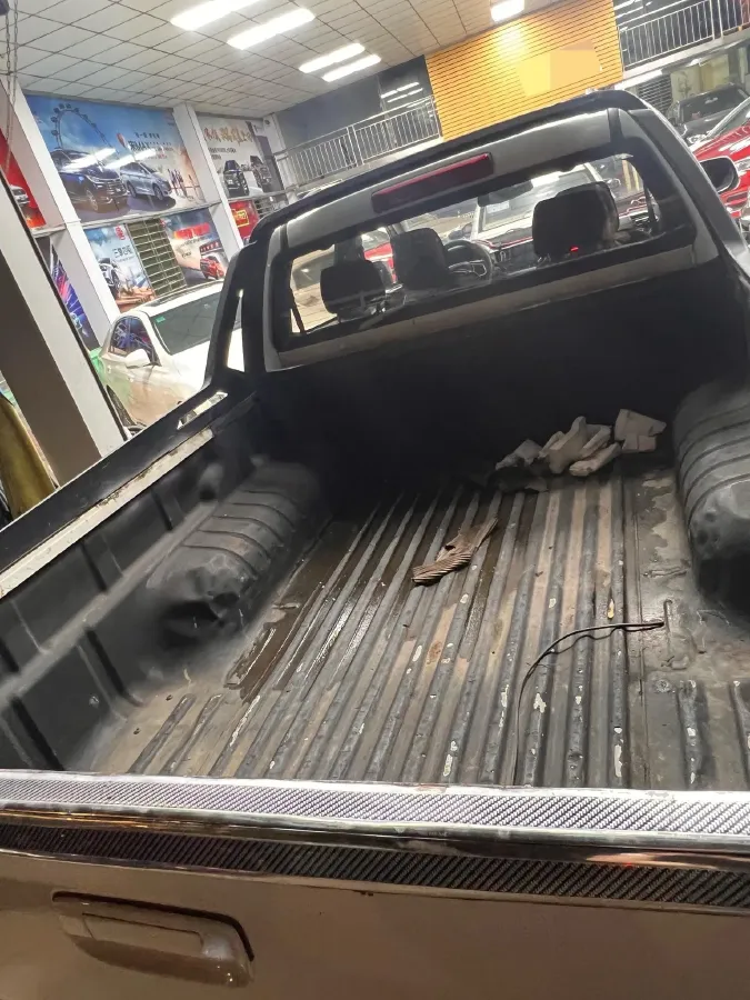 2020 Isuzu RE-MAX Jim 2.4T 211HP L4 5MT,autocango,china used car exporter,china ev exporter,chinese used car exporter,chinese used ev exporter