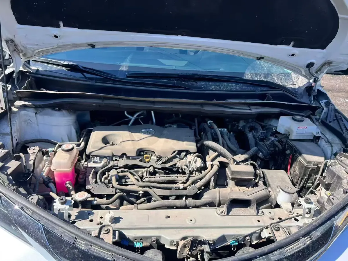 2023 Toyota Sienna 2.5L 189HP L4 E-CVT Hybrid,autocango,china used car exporter,china ev exporter,chinese used car exporter,chinese used ev exporter