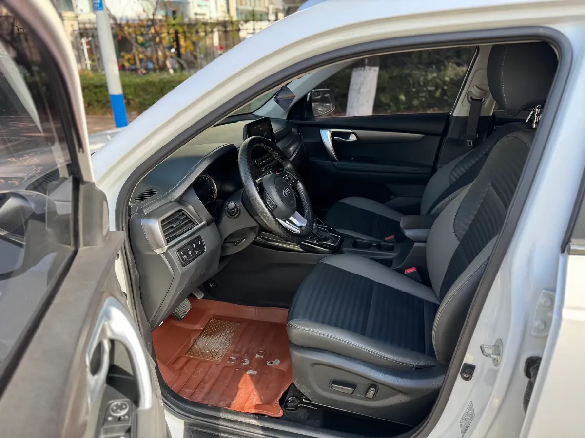 2019 Kia Sportage R 2.0L 160HP L4 6AT,autocango,china used car exporter,china ev exporter,chinese used car exporter,chinese used ev exporter