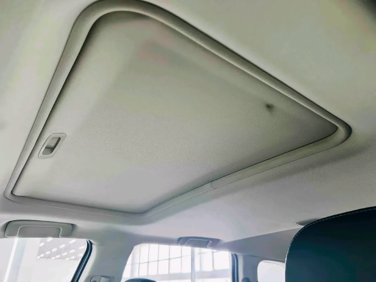 2019 Mitsubishi Outlander 2.4L 192HP L4 CVT,autocango,china used car exporter,china ev exporter,chinese used car exporter,chinese used ev exporter