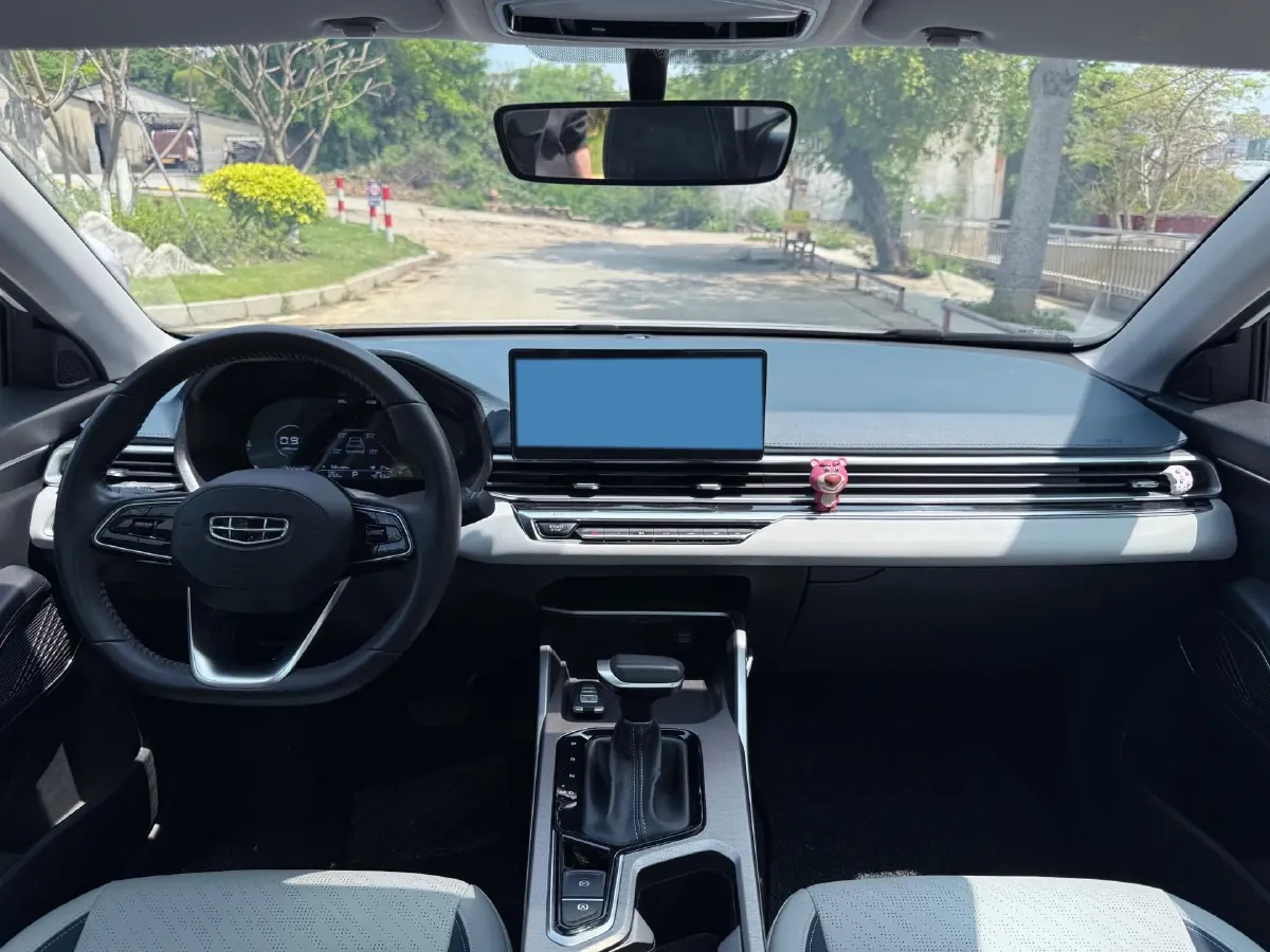 2022 Geely Emgrand 1.5L 114HP L4 CVT,autocango,china used car exporter,china ev exporter,chinese used car exporter,chinese used ev exporter