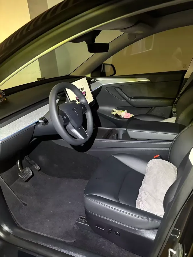 2024 Iveco OuSheng BEV 77.28KWH,autocango,china used car exporter,china ev exporter,chinese used car exporter,chinese used ev exporter