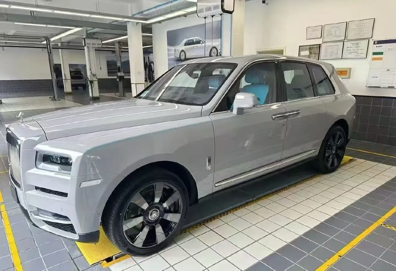 2024 Rolls-Royce Cullinan 6.7T 571HP V12 8AT,autocango,china used car exporter,china ev exporter,chinese used car exporter,chinese used ev exporter