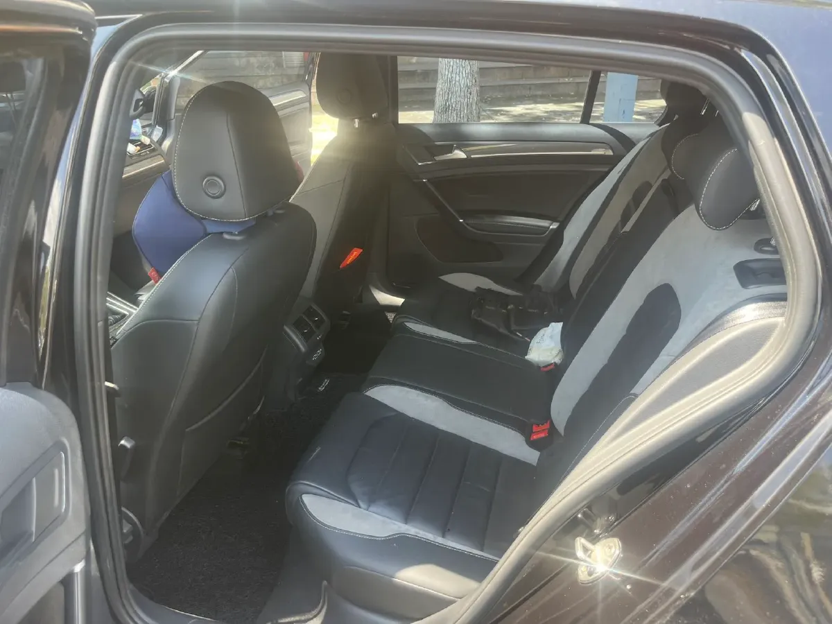 2020 Volkswagen Golf 1.4T 150HP L4 7DCT,autocango,china used car exporter,china ev exporter,chinese used car exporter,chinese used ev exporter