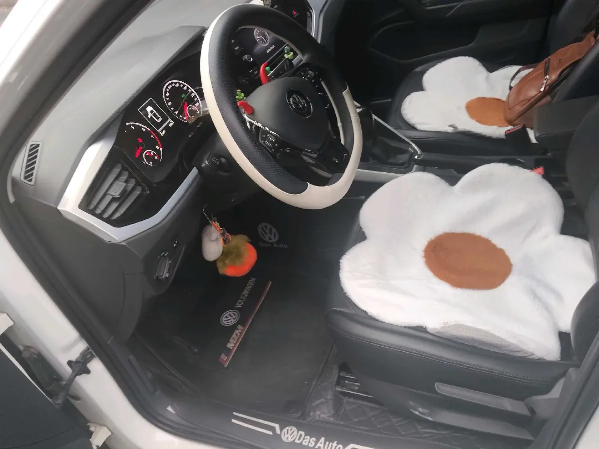 2019 Volkswagen Polo 1.5L 113HP L4 6AT,autocango,china used car exporter,china ev exporter,chinese used car exporter,chinese used ev exporter