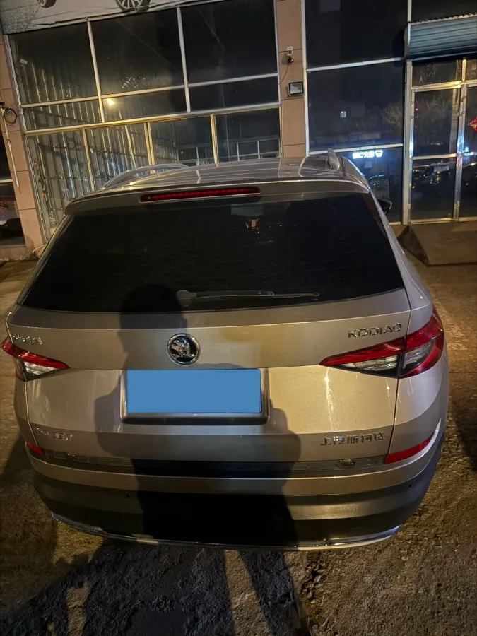 2018 Skoda Kodiak 2.0T 186HP L4 7DCT,autocango,china used car exporter,china ev exporter,chinese used car exporter,chinese used ev exporter