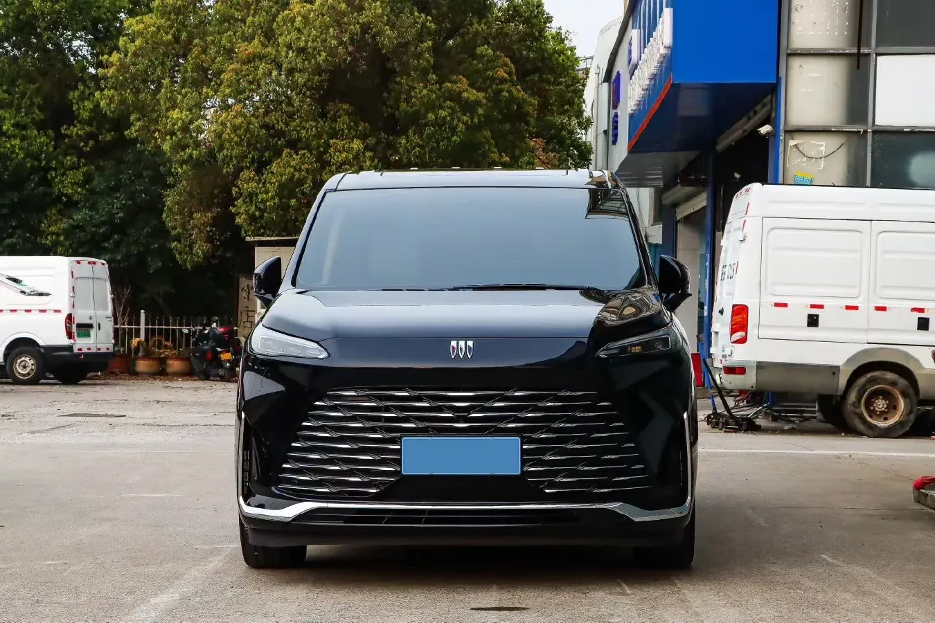 2025 Buick GL8 2.0T 237HP L4 9AT,autocango,china used car exporter,china ev exporter,chinese used car exporter,chinese used ev exporter