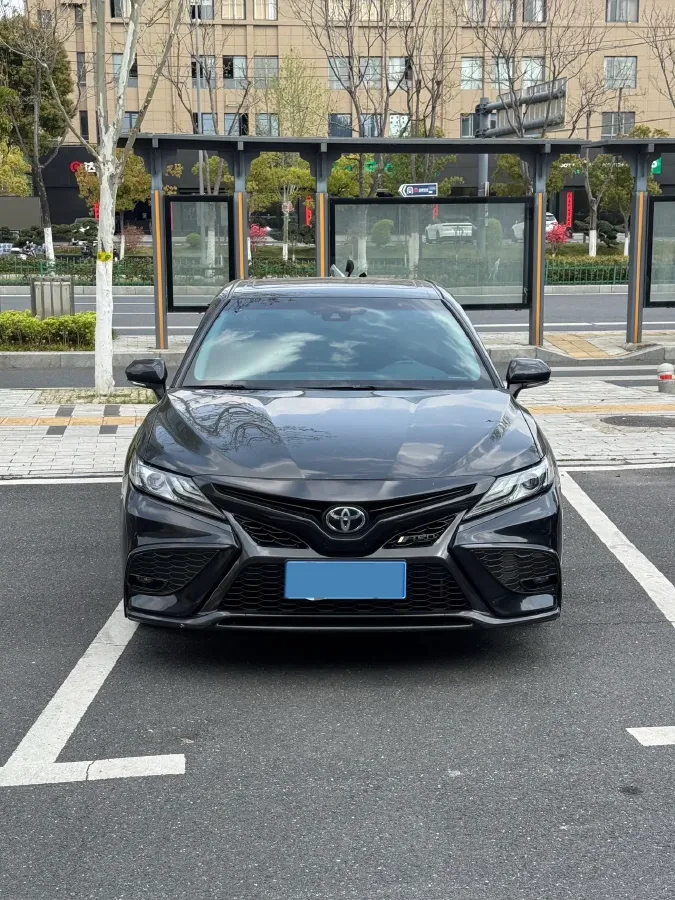 2022 Toyota Camry 2.0L 178HP L4 CVT,autocango,china used car exporter,china ev exporter,chinese used car exporter,chinese used ev exporter