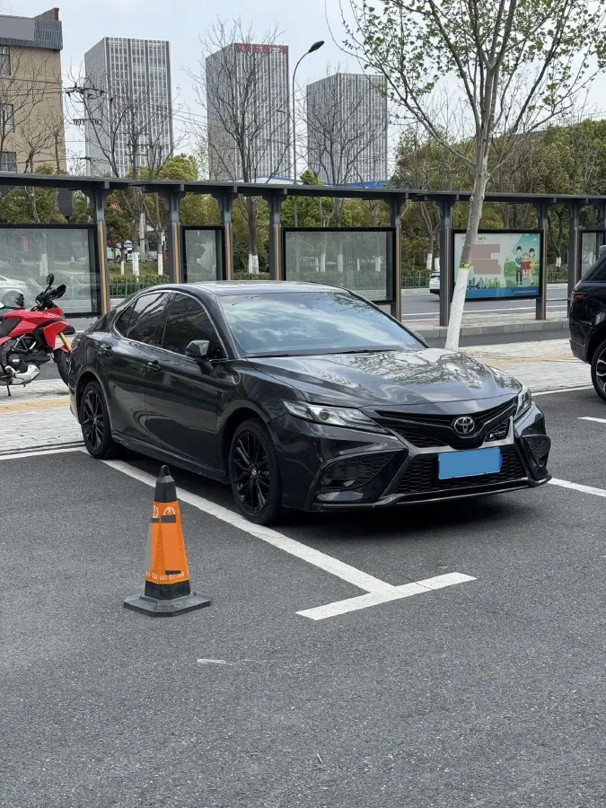 2022 Toyota Camry 2.0L 178HP L4 CVT,autocango,china used car exporter,china ev exporter,chinese used car exporter,chinese used ev exporter