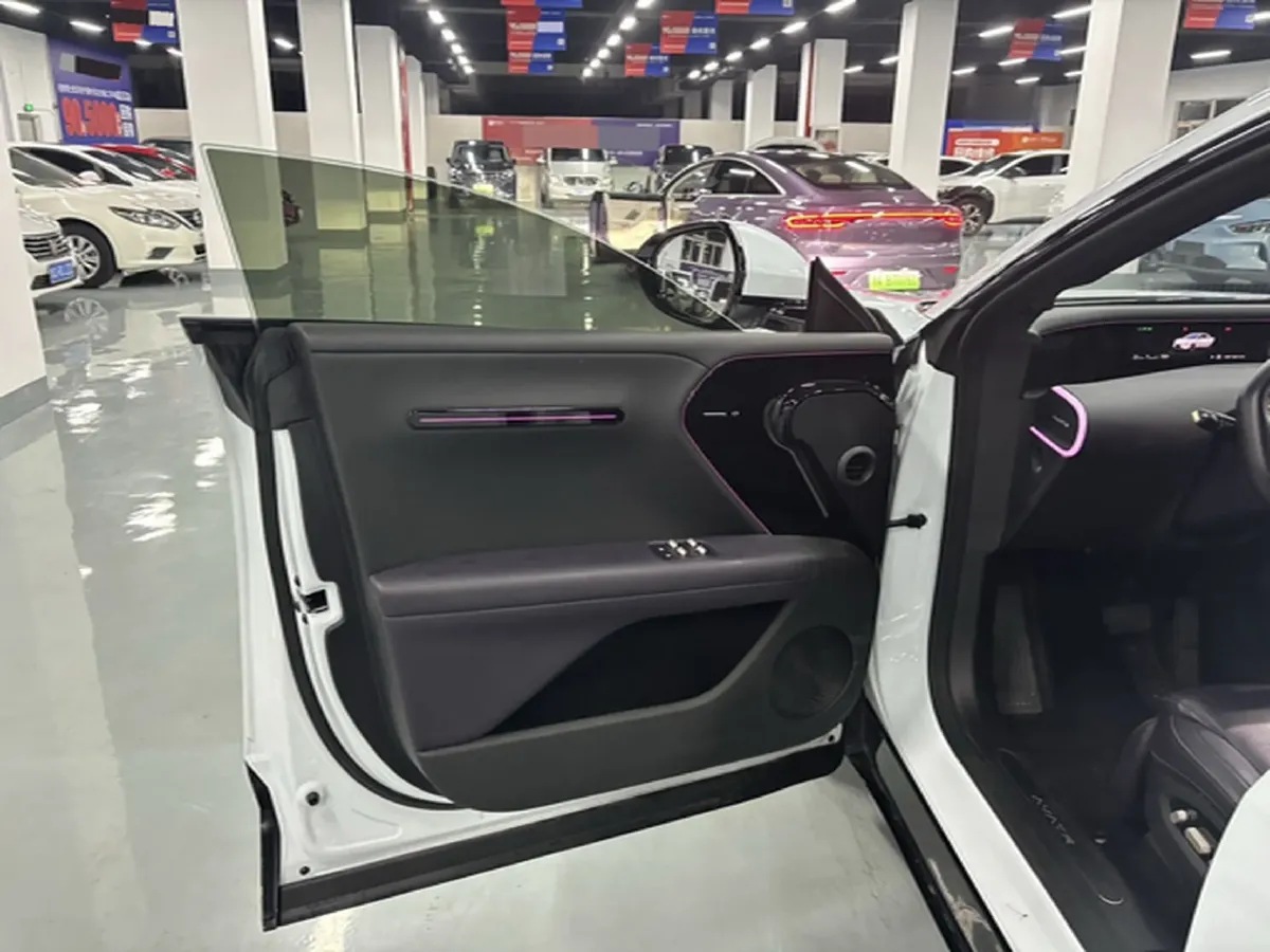 2024 Avatr 07 BEV 82.16KWH,autocango,china used car exporter,china ev exporter,chinese used car exporter,chinese used ev exporter