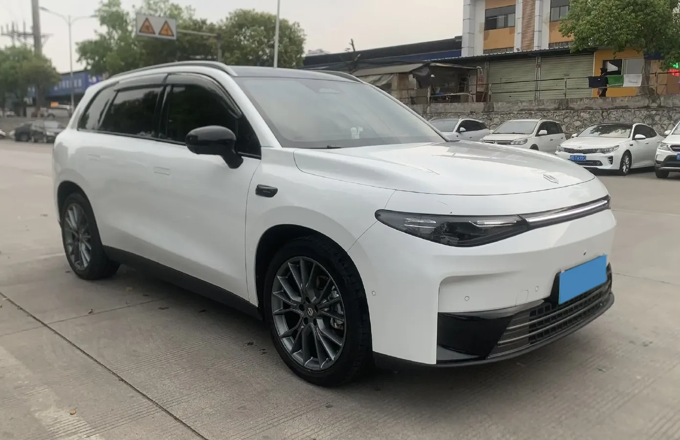 2024 Leapmotor C10 BEV 69.9KWH,autocango,china used car exporter,china ev exporter,chinese used car exporter,chinese used ev exporter