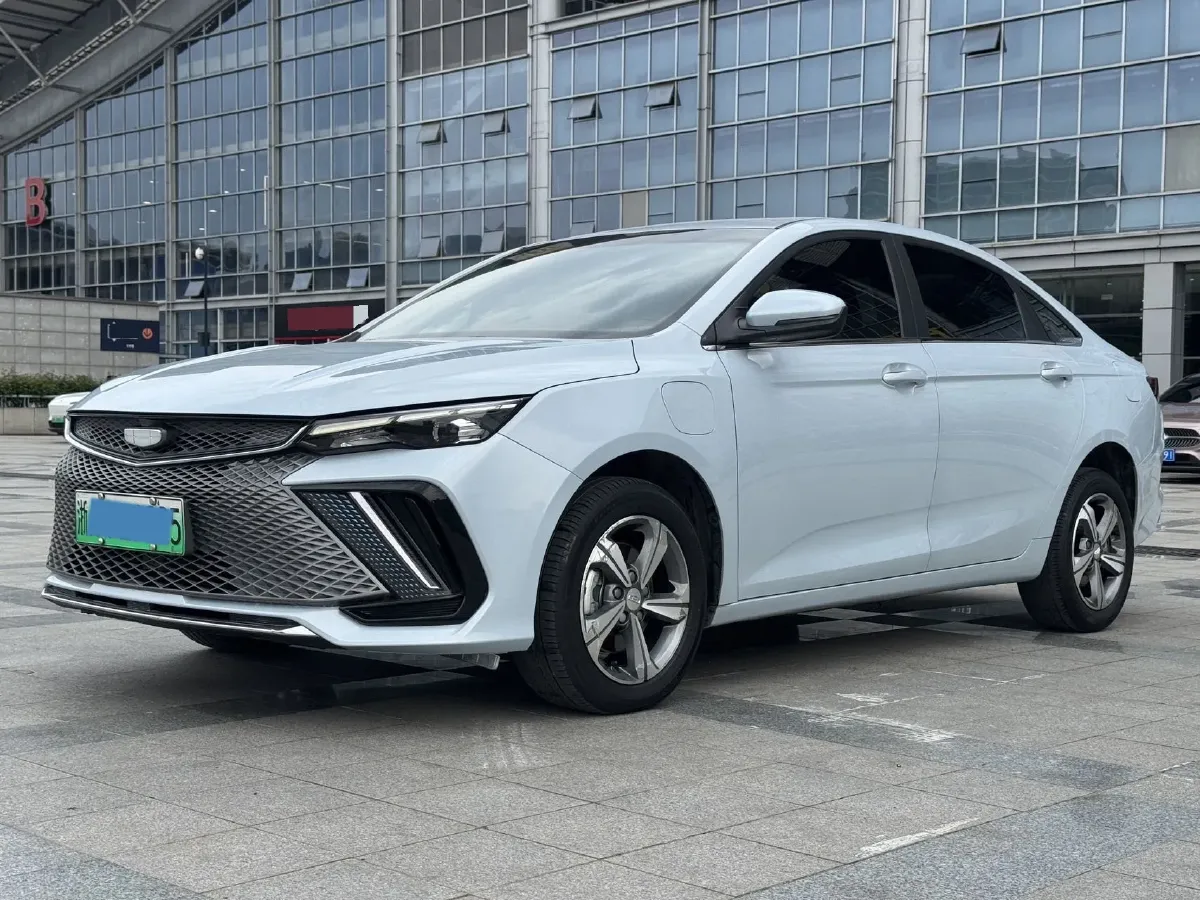 2022 Geely Emgrand L HiP 1.5T 181HP L4 3DHT PHEV 15.5KWH,autocango,china used car exporter,china ev exporter,chinese used car exporter,chinese used ev exporter