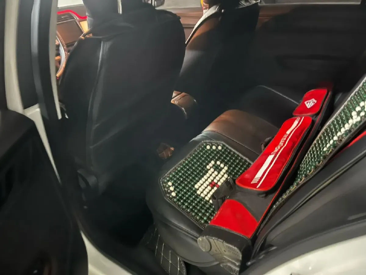 2017 Skoda Fabia 1.4L 90HP L4 6AT,autocango,china used car exporter,china ev exporter,chinese used car exporter,chinese used ev exporter