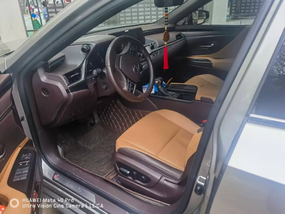 2020 Lexus ES 2.0L 173HP L4 CVT,autocango,china used car exporter,china ev exporter,chinese used car exporter,chinese used ev exporter