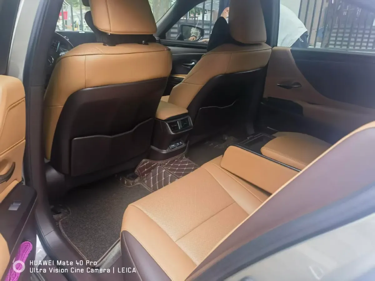 2020 Lexus ES 2.0L 173HP L4 CVT,autocango,china used car exporter,china ev exporter,chinese used car exporter,chinese used ev exporter