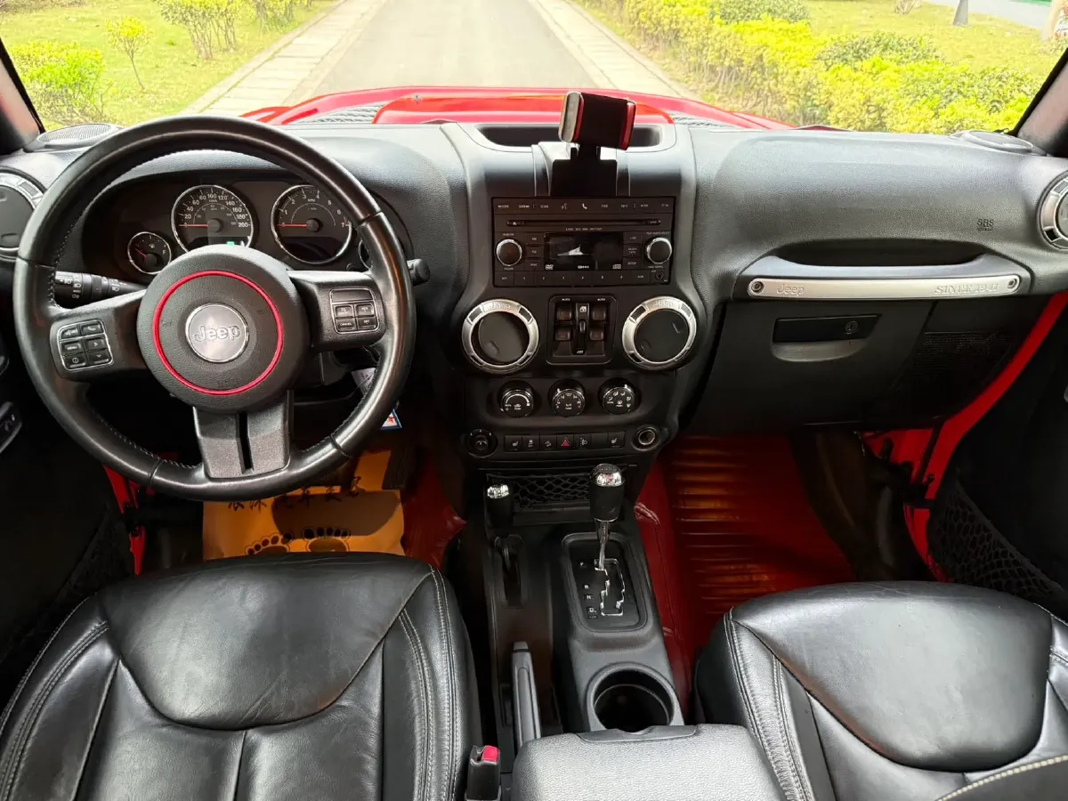 2017 Jeep Wrangler 3.6L 284HP V6 5AT,autocango,china used car exporter,china ev exporter,chinese used car exporter,chinese used ev exporter