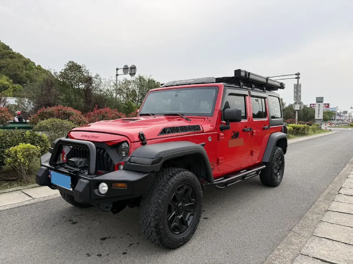 2017 Jeep Wrangler 3.6L 284HP V6 5AT,autocango,china used car exporter,china ev exporter,chinese used car exporter,chinese used ev exporter