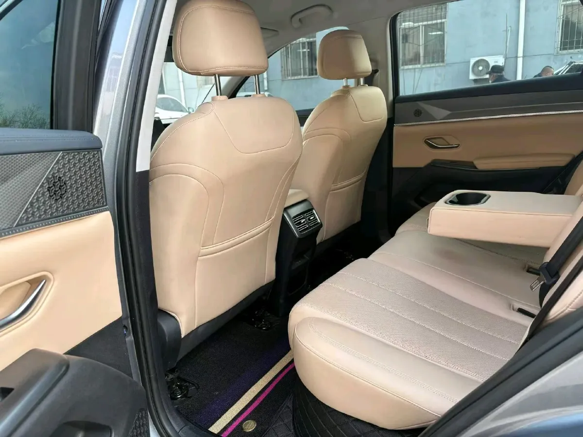 2025 BYD Song Pro 1.5L 101HP L4 E-CVT PHEV 12.9KWH,autocango,china used car exporter,china ev exporter,chinese used car exporter,chinese used ev exporter