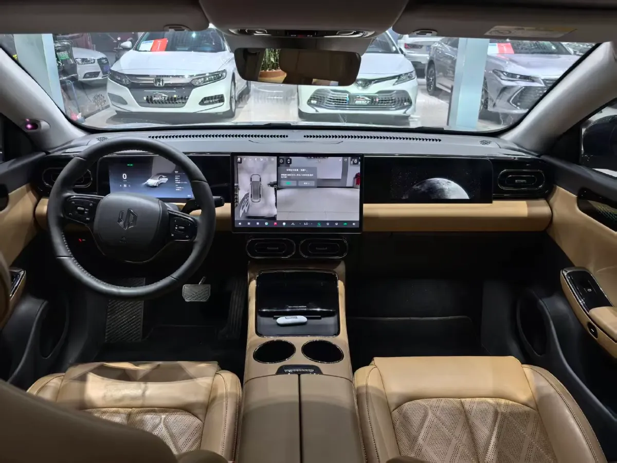 2024 Leapmotor C01 BEV 62.8KWH,autocango,china used car exporter,china ev exporter,chinese used car exporter,chinese used ev exporter