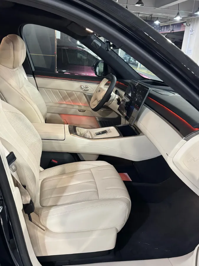 2025 ONVO L90 BEV,autocango,china used car exporter,china ev exporter,chinese used car exporter,chinese used ev exporter