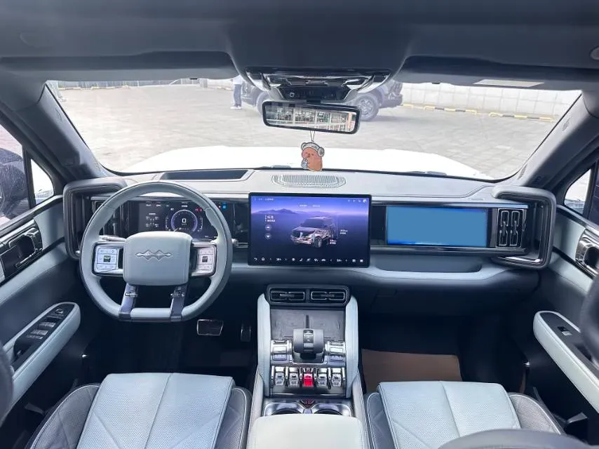 2023 Toyota Crown Kluger 2.5L 189HP L4 E-CVT Hybrid,autocango,china used car exporter,china ev exporter,chinese used car exporter,chinese used ev exporter