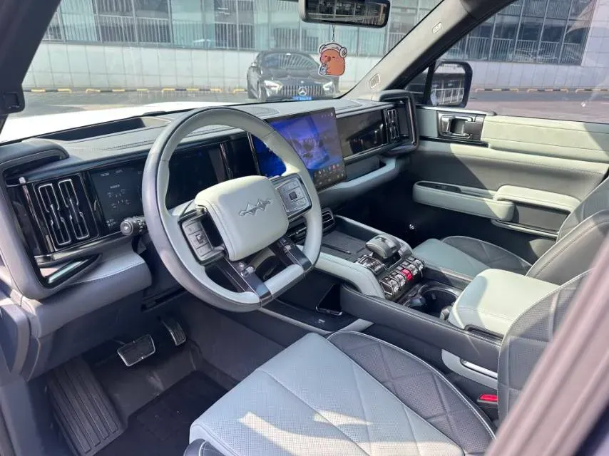 2023 Toyota Crown Kluger 2.5L 189HP L4 E-CVT Hybrid,autocango,china used car exporter,china ev exporter,chinese used car exporter,chinese used ev exporter