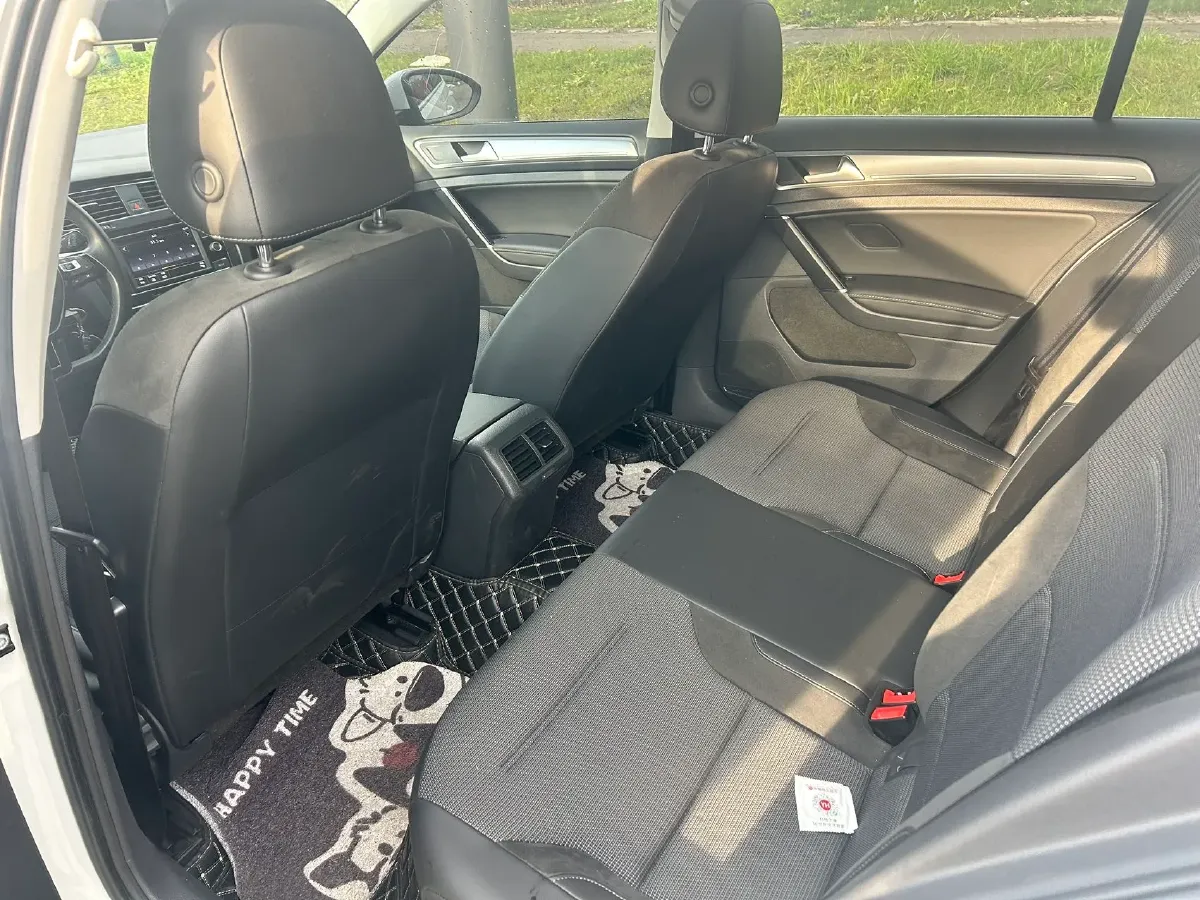 2018 Volkswagen Golf 1.6L 110HP L4 6AT,autocango,china used car exporter,china ev exporter,chinese used car exporter,chinese used ev exporter