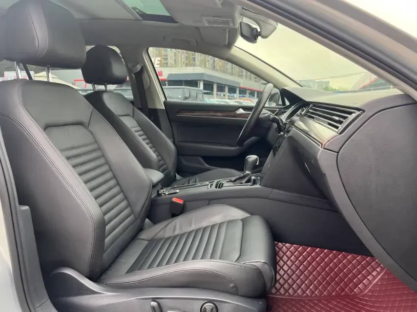 2019 Volkswagen Magotan 2.0T 186HP L4 7DCT,autocango,china used car exporter,china ev exporter,chinese used car exporter,chinese used ev exporter