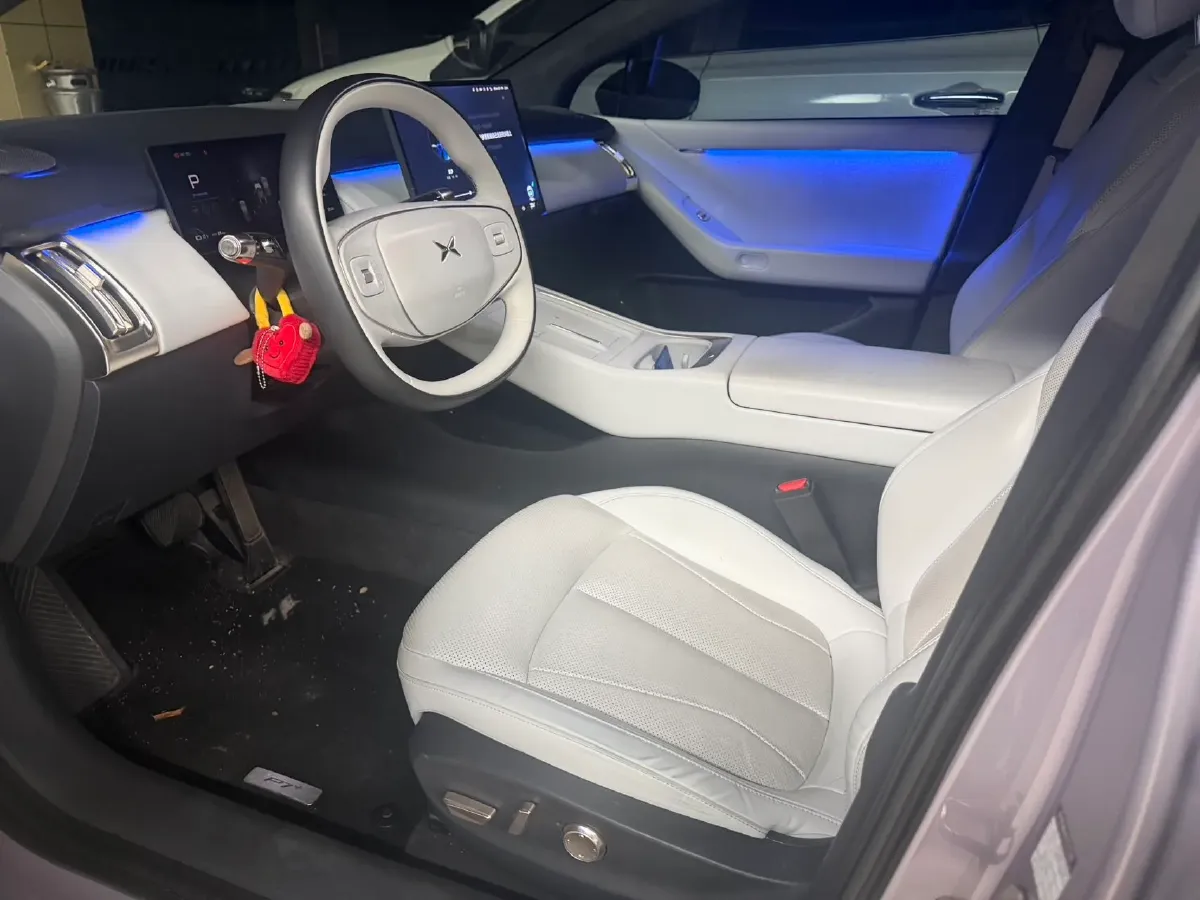 2024 Xpeng P7+ BEV 60.7KWH,autocango,china used car exporter,china ev exporter,chinese used car exporter,chinese used ev exporter