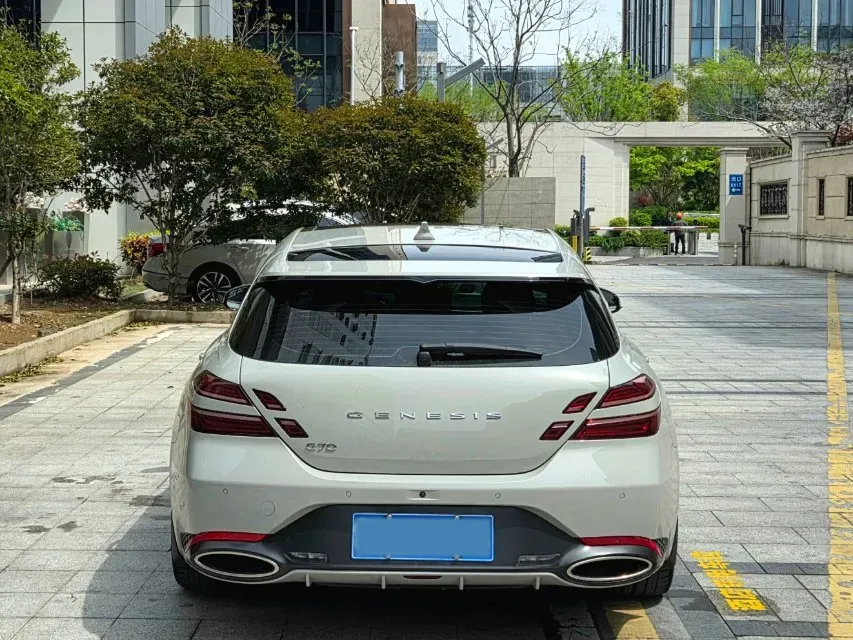 2024 Genesis G70 2.0T 245HP L4 8AT,autocango,china used car exporter,china ev exporter,chinese used car exporter,chinese used ev exporter